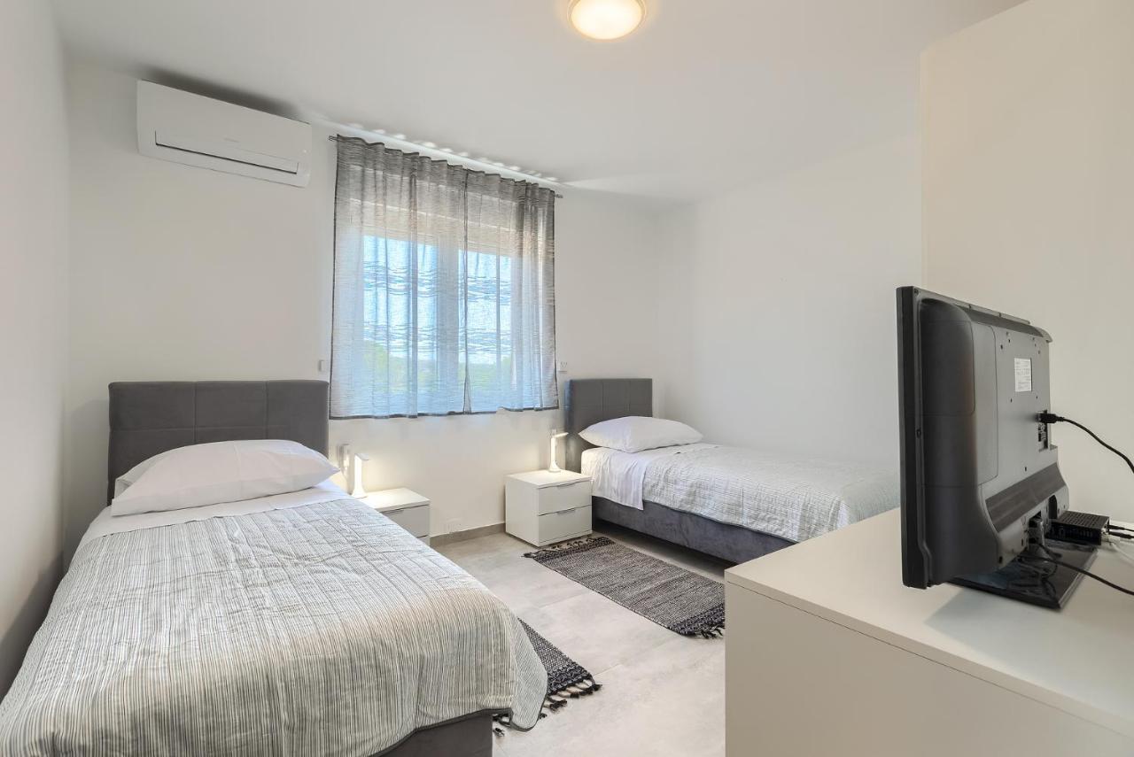 Apartments Medulin 2217 Eksteriør bilde
